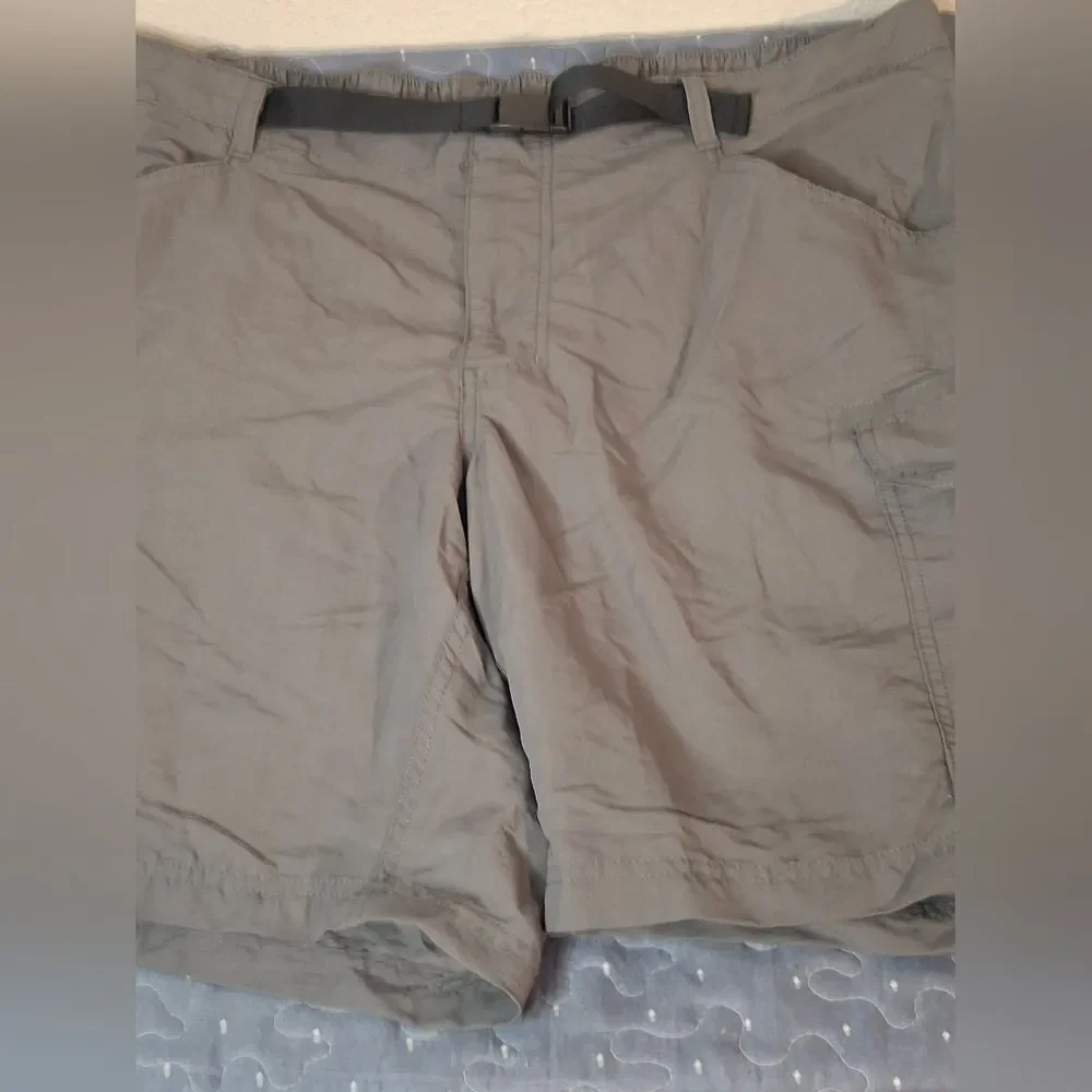 Lands' End Gray Elastic Waist Shorts size XL